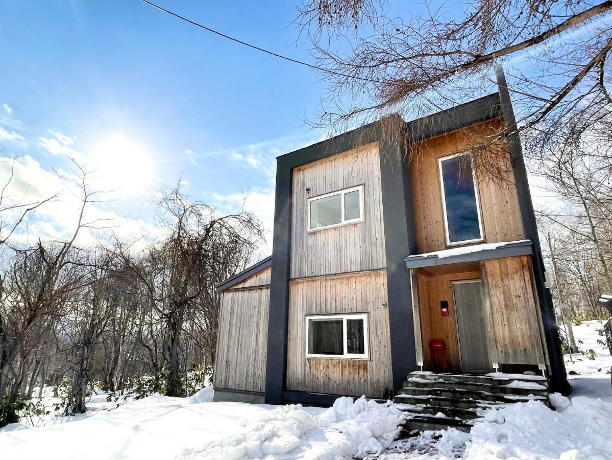 The Bunker At Yunosato Villa Rankoshi Exterior photo